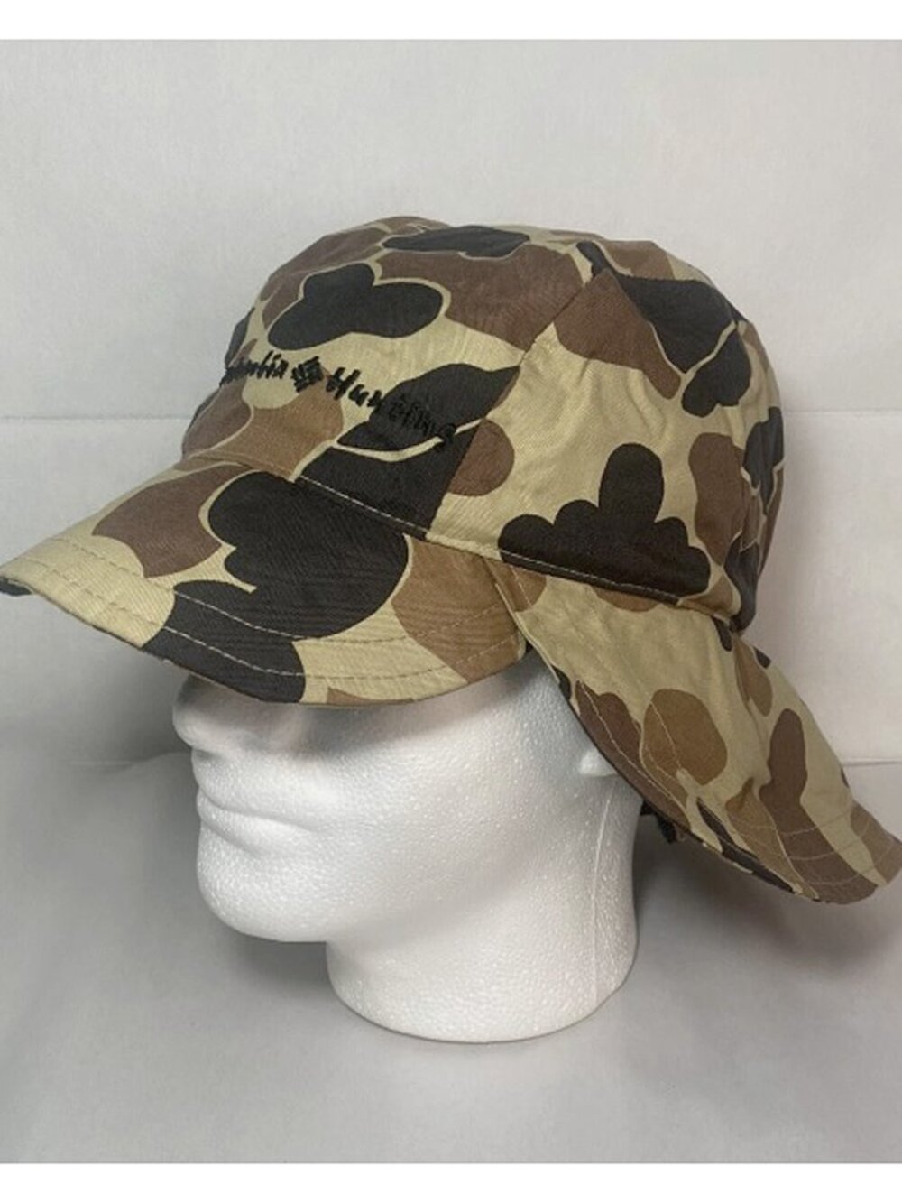NEW Vintage Columbia Widgeon Trapper Hunting Hat S/M Ear Flaps Fleece Lined Camo